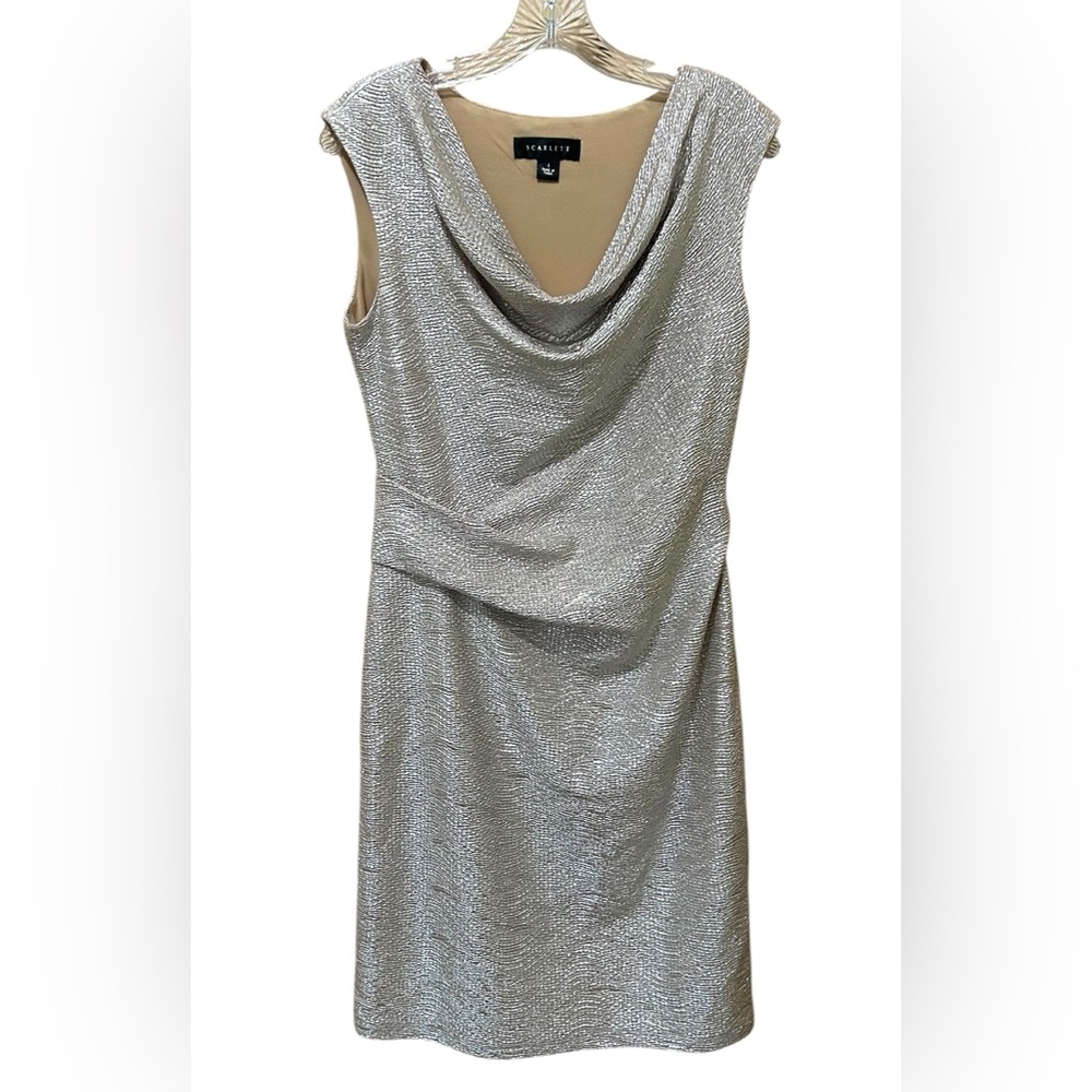 Scarlett Women’s Sleeveless Cocktail Party Dress Sz 8 Champagne Shimmer Classy